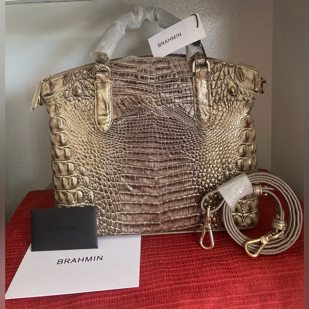 NWT…BRAHMIN… SATCHEL/CROSSBODY CROCODILE/ALLIGATOR EMBOSSED HANDBAG - Picture 3 of 16